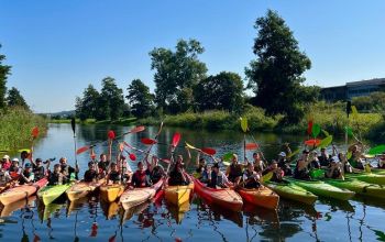 Integracja klasy IB na spływie kajakowym