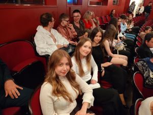 photo2