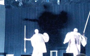 Pierwszoklasiści w teatrze
